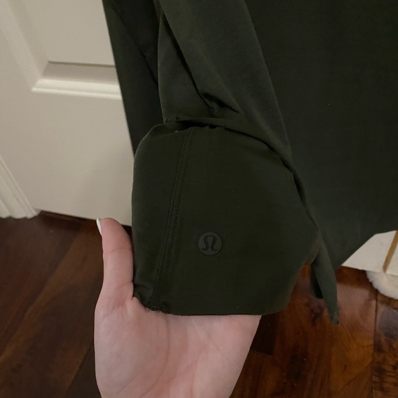 Lululemon Long Sleeve - Picture 4 of 4